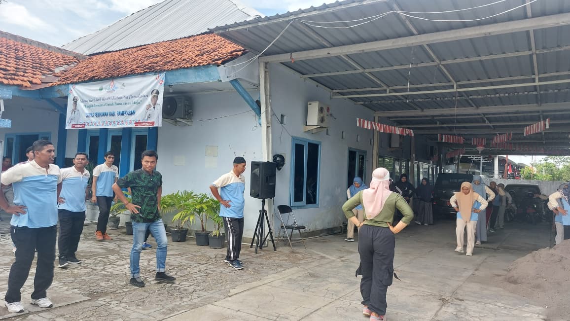 Senam sehat karyawan Dinas perikanan Pamekasan